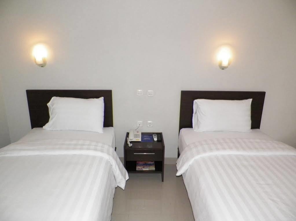 Lj Hotel Bandung Ngoại thất bức ảnh